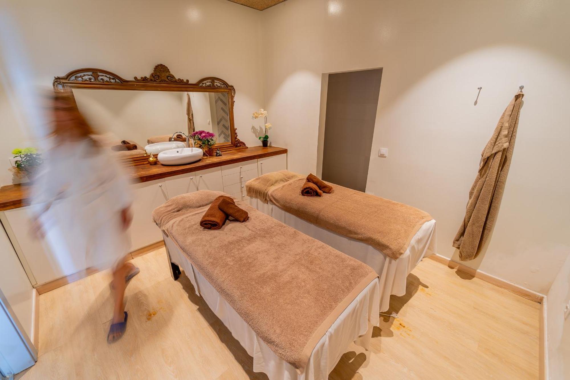 Eco-Apartments La Marineda Росас Экстерьер фото